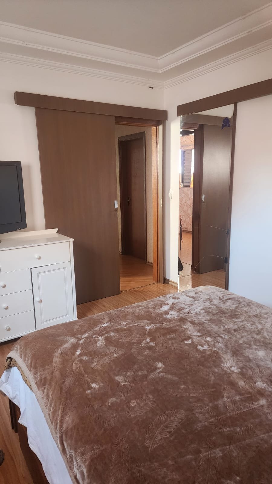 🛏️ Suíte Principal (Quarto 1)