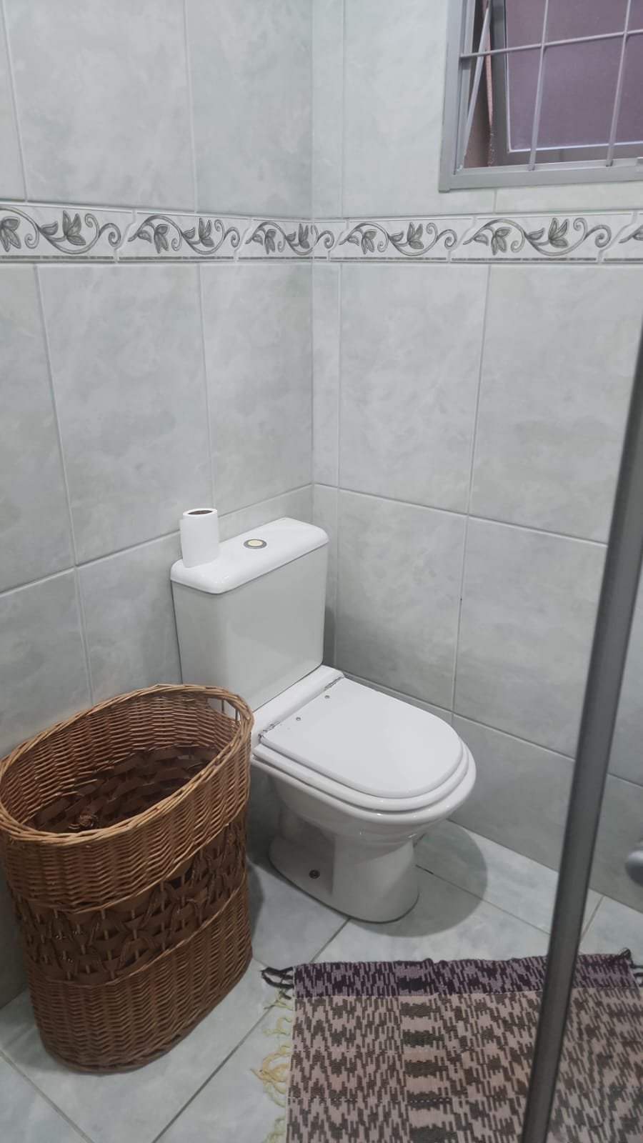 🛏️ Suíte 2 - piso inferior (Quarto 5)